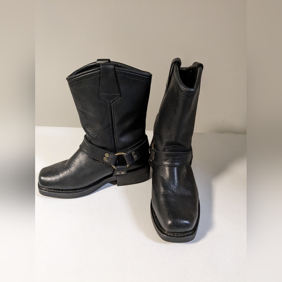 X Element Boots - Picture 1 of 6